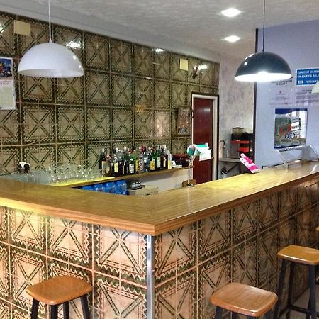 Hostel Alhambra Girona Rum bild
