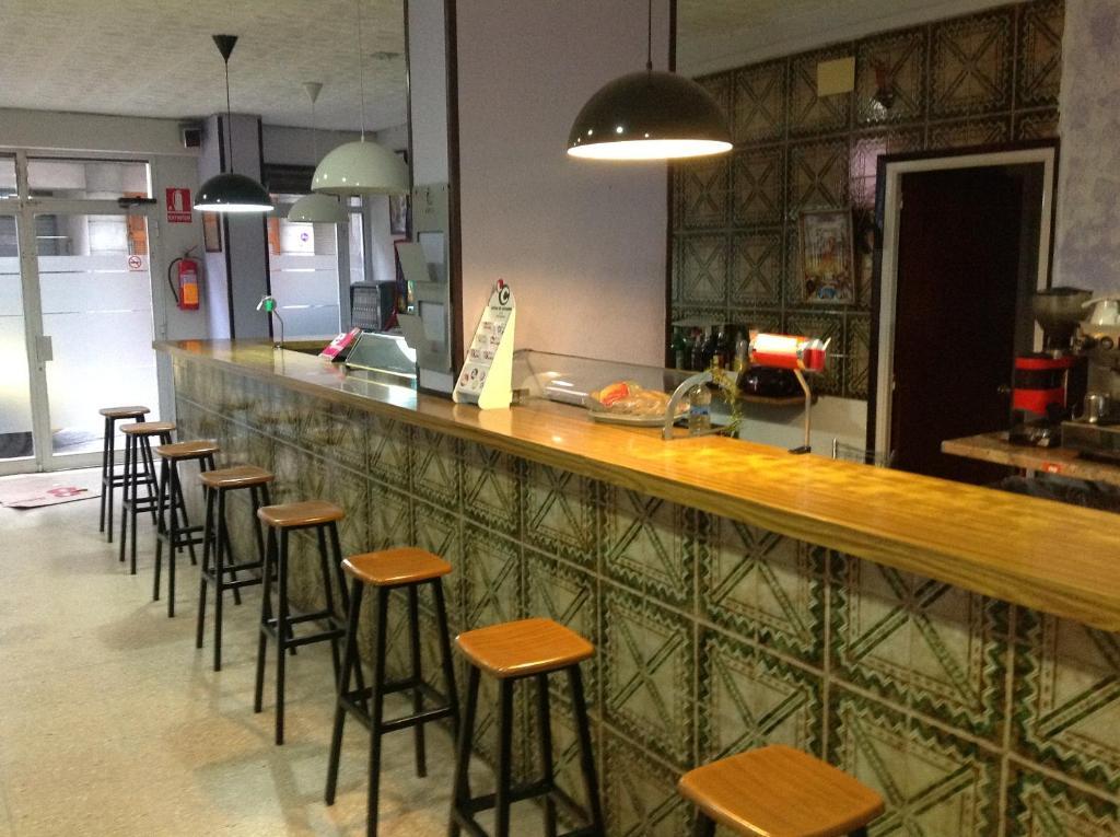 Hostel Alhambra Girona Rum bild