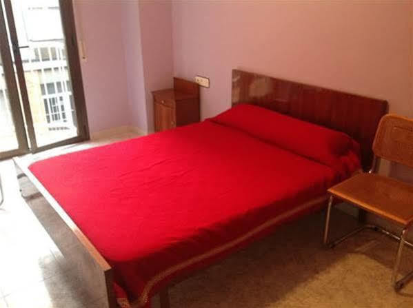 Hostel Alhambra Girona Exteriör bild